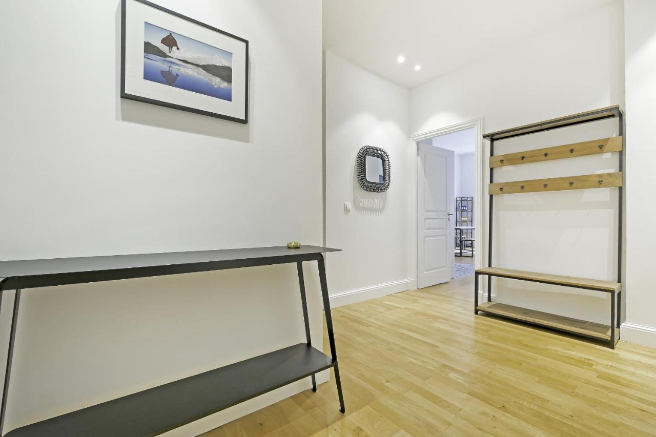 Apartment Faubourg Saint Honore *