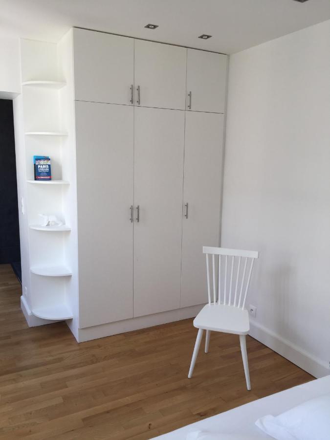 Faubourg Saint Honore Apartment